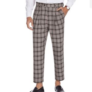 Lightweight old man’s pleated old money trouser Elastic in back for comfort